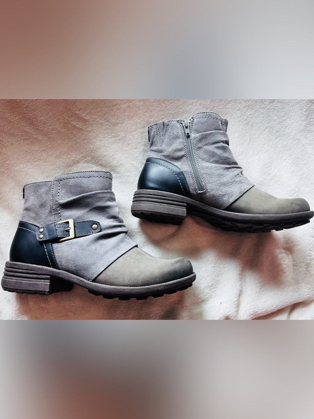 Earth Origins Women’s Gray Ankle Boots Size 9 | Buckle Side Zip Moto Booties